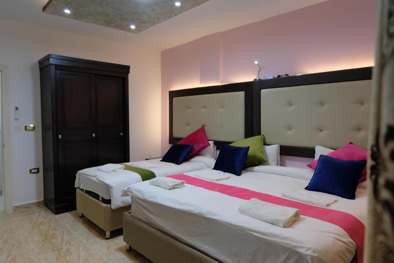 Petra Guests Hotel วาดี มูซา ภายนอก รูปภาพ